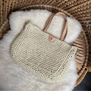 NWOT Stoney Clover Lane Little Beach Tote Cream Woven Tote Bag with Crossbody